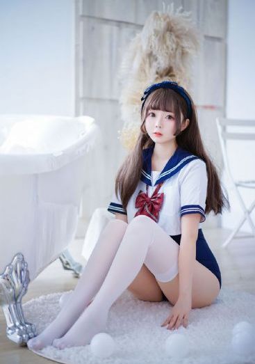 老师用美足丝袜脚夹我好爽